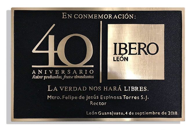 Placas